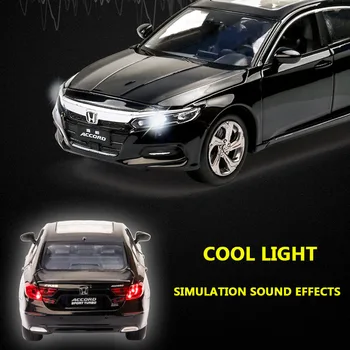 1:32 Honda Accord Model de turnare Model de Sunet și Lumină Mașină de Jucărie pentru Copii de Colecție Transport Gratuit