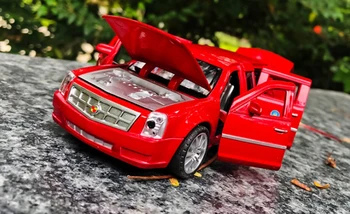1:32 Mașină De Jucărie Excelent Calitate Prezidențiale Cadillac Metal Mașină De Jucărie Aliaj Masina Diecasts & Vehicule De Jucărie Model De Masina Pentru Copii