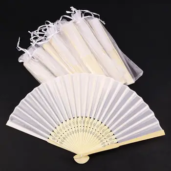 10x fan în alb tesatura de matase + bambus cu sac de cadouri în muselină pentru nunta personalizate dans scris pictura
