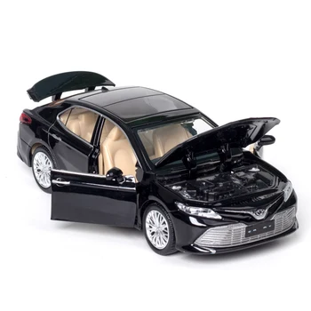 1：32 Camry Model De Masina Diecasts & Vehicule De Jucărie Aliaj Metal De Vehicule De Jucărie Cu Sunet De Lumină Simulare Amortizor Pentru Colectie