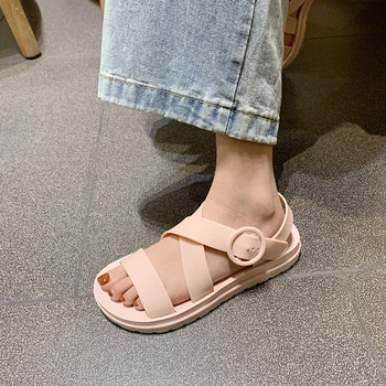 2020 noi de vara sandale pentru femei culoare solidă cruce curea de moda confortabil sălbatic casual non-alunecare de jeleu pantofi de plaja ieftine