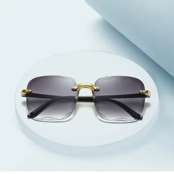 2021 Nou Gradient de ochelari de Soare pentru Femei Brand de Lux fără ramă Pătrată Ochelari de Soare Lady Retro Supradimensionate Clar Fara rama Nuante UV400
