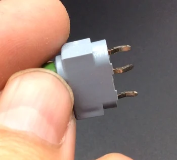3pcs original pentru Marquardt 1055 impermeabil micro comutator pin mașină de viteze contactul de blocare a portierei pentru AUDI A6 J518