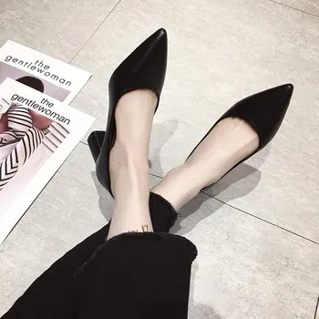 A subliniat cu o Grosime de Pantofi Singur 2019 Nou Superficial Gura Sălbatice Tocuri Negru, de Mare Lucru Profesionist Pantof Elegant, Confort Femei Pantofi