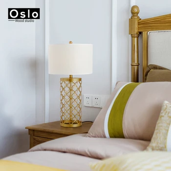 American modern, simplu de aur lampă de masă sufragerie lampă de noptieră post modern personalitate creatoare a CONDUS gol fier lampa de birou