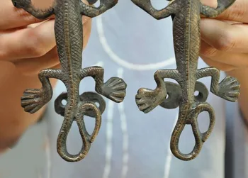 Antichități Vechi Tibetan din Bronz animal șopârlă gecko Cabinet Trage Mânerele ușilor pereche