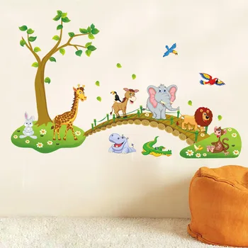 Copii copii Băieți Fete Cameră Decor de Perete Poster Animale Desene animate Aliniat pentru a mers pe jos peste Pod Decalcomanii de Perete Animale de Pădure