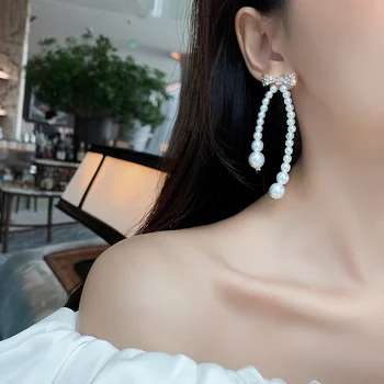 Coreeană nou design de bijuterii de moda exagerat de lung de perle albe țesute arc de cristal femeie temperament cercei