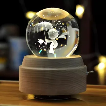 Creative Proiecție 3D Minge de Cristal Music Box Bază de Lemn Luminos Cutii Muzicale Casă de Vacanță Decorare Ziua Îndrăgostiților Prezent