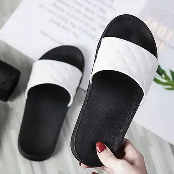 De Vară 2020 Femei Papuci De Apartamente De Lux Sandale Exterior Casual Tobogane De Plaja Doamnelor Sandale De Moda