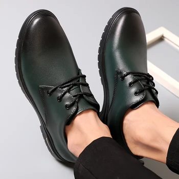 De Vânzare La Cald Om Formale Office Shoes Negru Verde De Moda Mire Pantofi De Nunta Clasic De Pantofi Oxford Pentru Barbati Cheotoare Pantofi Din Piele De Om