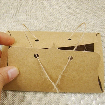 DIY kraft/alb/negru hârtie cadou perna box-30buc +30buc cânepă sfoară pentru bomboane /nunta /bijuterii cadou stroage cutie perna forma
