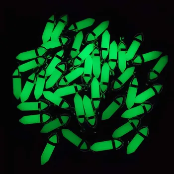En-gros de 24buc/lot moda verde luminos stâlp de piatră forma punctul de farmece pandantive pentru bijuterii Accesorii făcându-transport gratuit