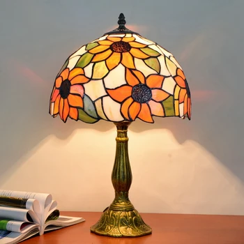 Europene Creativ Vitralii Masă Lampă Tiffany Decor De Birou Lampa De Birou Living Sufragerie Dormitor Patul De Iluminat
