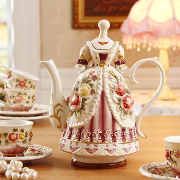 Europene Victorian Mână-pictat în Relief a Crescut Ceramice Ceașcă de Cafea Oală Ceașcă de ceai Decor Acasă Ambarcațiuni Desktop Figurine Cadou de Nunta