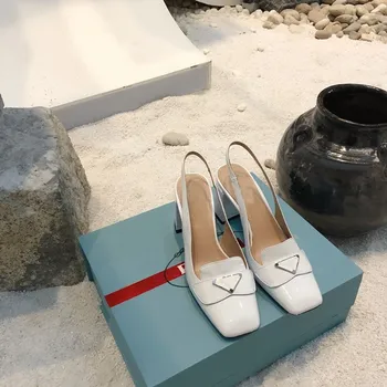Femei Sandale Square Toe Cu Toc De Metal Cataramă De Lux De Designer Zapatos De Mujer Culoare Solidă 2020 Noua Moda Doamnelor Pompe