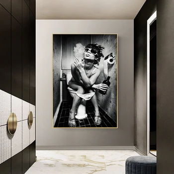 Femei Sexy Fumat În Toaleta Tablouri Canvas Alb și Negru Wall Art Printuri Moderne Imagine Toaletă Bar Decor Acasă