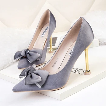 Femei Tocuri inalte 2020 Vara Nou Single Pantofi de piele de Căprioară de Fluture nod Ascutit Toc Subțire Femeie Pompe de Brand de Moda Doamnelor Pantofi de Dimensiuni