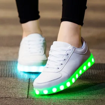 LED Pantofi de Încărcare USB Luminos Femei Pantofi Casual Stralucitoare Încălțăminte Unisex Iubitorii de Lumină Pantofi Dantela-Up Feminin Apartamente Alb Negru