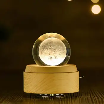 Lumina De Noapte Din Lemn Caseta De Muzică Moon Crystal Ball Veioza Rotativ Inovator Cadou De Ziua Manivela Mecanismului Cadou 2019 Noi