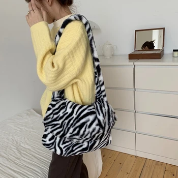 Model Zebra Faux Blana Femei De Saci De Umăr, Sac De Mare Capacitate De Iarnă De Pluș Crossbody Sac De Mesager Mare Geanta Shopper Cu Blană Geanta