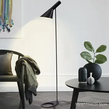 Nordic Moderne Lampa de Podea LED Masă Lampă pentru Camera de zi Dormitor Studiu Suport corp de iluminat Decor Acasă de Iluminat Lămpi de Podea