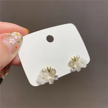 Noua moda coreeană perla flori bine Stud cercei contractat dulci strălucitoare de cristal geometrice Femei cercei Proaspete mici 2020