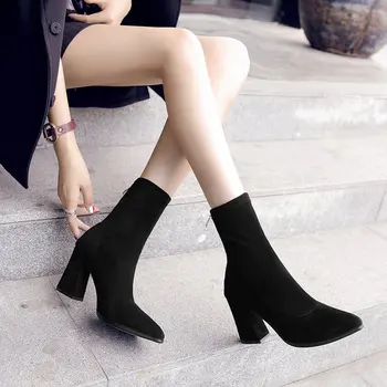 Pantofi femei 2019 Nou Stil de Moda de Vânzare la Cald Doamnei Cizme Negre Turma Zip Ancle Cizme Elastice all-meci tub scurt Cizme Martin 8