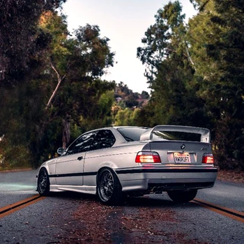 Pentru 1990-2000 BMW E36 M3 spoiler BMW seria M3 spoiler cu lumina materail plastic ABS, nevopsit spoiler pentru BMW E36 M3 Spoiler