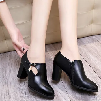 Piele artificiala Pantofi bota feminina Noua Moda Femei Solide cu Fermoar Toc Pătrat a Subliniat Toe Pantofi de Partid Cizme 30