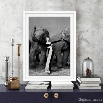 Poster Richard Avedon Dovima Cu Elefanți Rochie De Seara De Arta De Imprimare Foto De Perete De Hârtie De Artă De Pictură 12 24 36 47 Cm