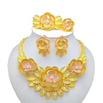 Regatul Nou Ma Indian Mireasa Nunta De Cristal Mare Set De Bijuterii Pentru Femei Dubai Colier Bratara Cercei Inel De Aur Seturi De Culori